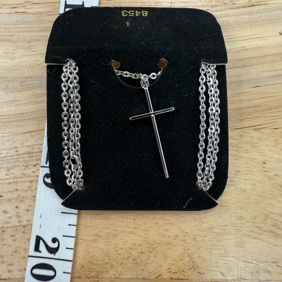 Sarah Coventry Silver-Tone Cross Pendant Necklace With Chain DEDICATION from 197 - Picture 3 of 6